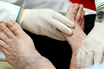 Geriatric foot care treatment, senior foot treatment, elderly foot tratment in the Maricopa County, AZ: Chandler(Dobson Ranch, Kiwanis Park, Tempe, Ocotillo, Sun Lakes, Goodyear Village, Guadalupe, Ahwatukee, Mountain Park Ranch) and Gilbert (The Islands, Val Vista Lakes, Superstition Springs, Reed Park, Power Ranch, Mesa, Queen Creek, Eastmark, Kleinman Park Neighborhood, Lower Santan Village) areas